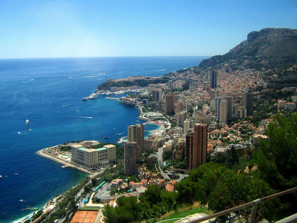 Monaco Pool Sea View Apartments Босолей Экстерьер фото